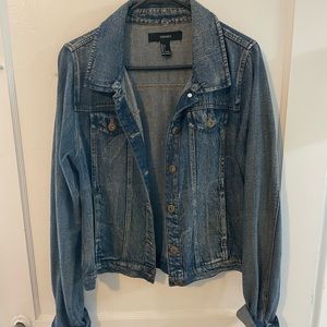 Forever 21 medium wash jean jacket